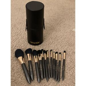 12 Rose Gold And Black Pearlescent Wood Handle Makeup Brushes Set With Case